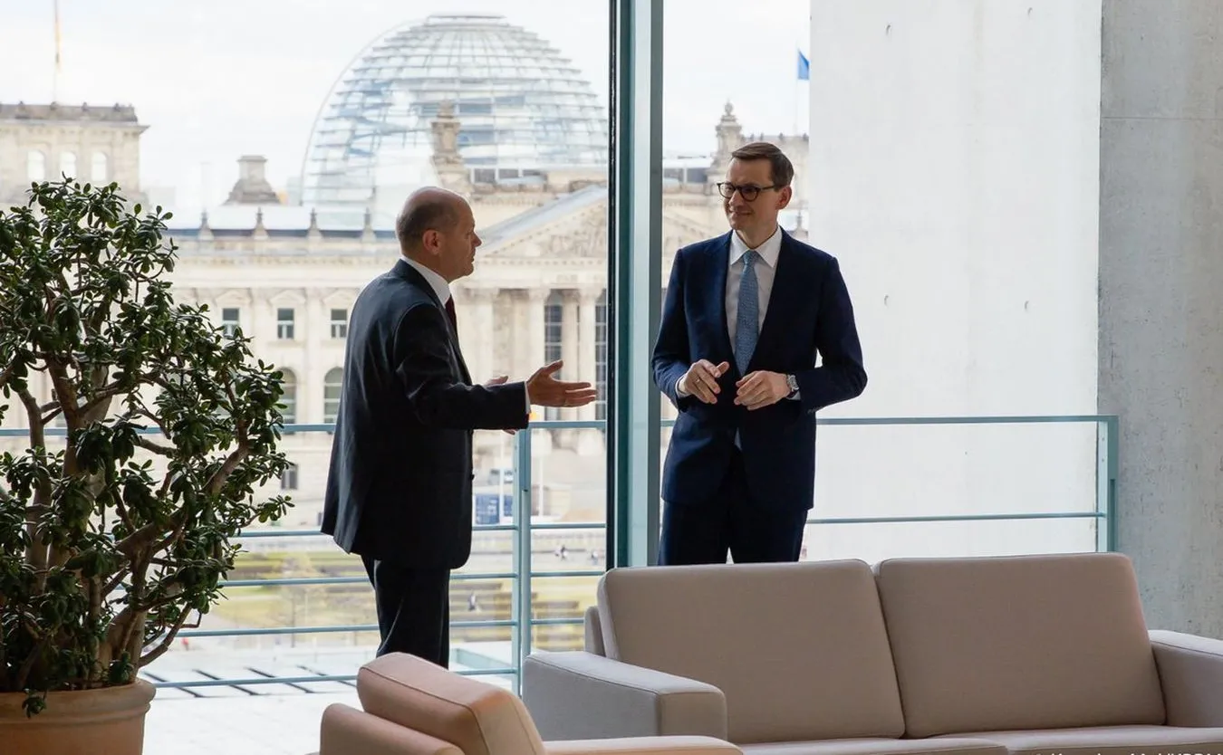 Morawiecki spotkał się z Scholzem. O czym rozmawiali politycy?