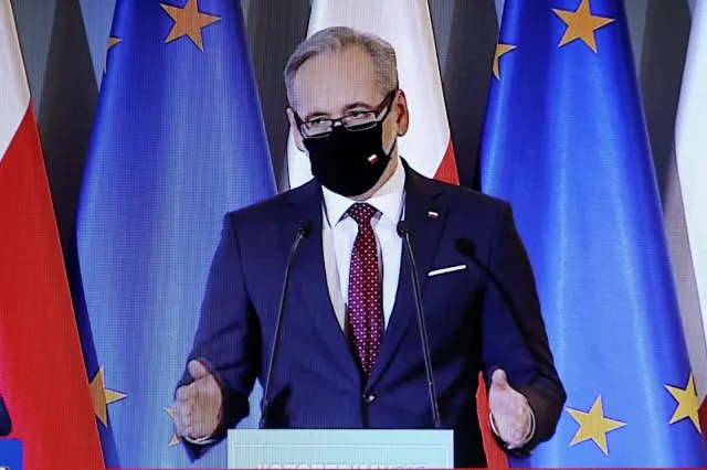 Minister zdrowia zarządził kontrolę dystrybucji szczepionek. Czy doszło do rażącego naruszenia przepisów?