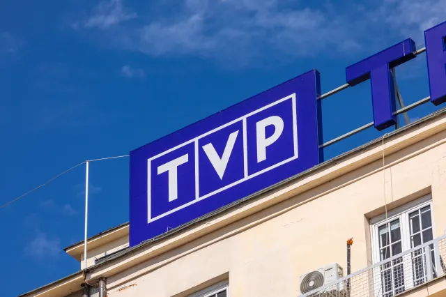Mniej PIS-u w TVP. Częściej za to zobaczymy polityków PO czy Konfederacji