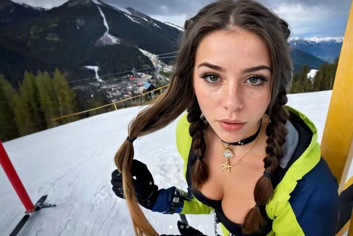 Lily Rain, modelka podróżnicza