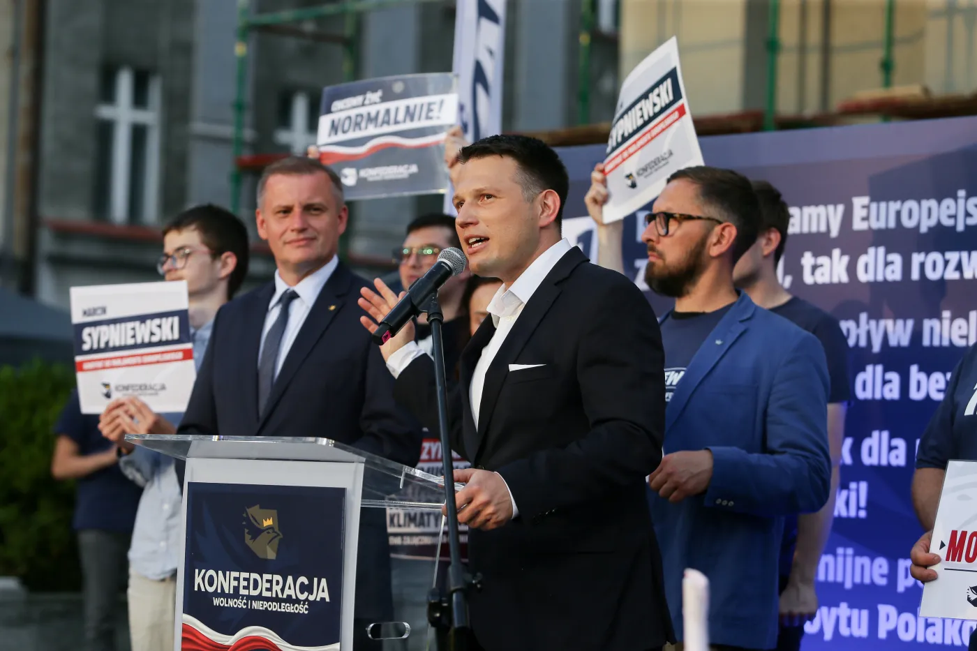 Konfederacja wejdzie w koalicję z Alternatywą dla Niemiec? "Negocjacje trwają"