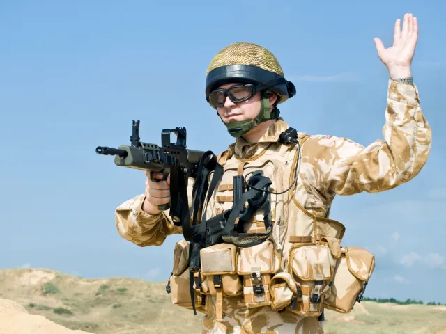 Armia państwa NATO na łopatkach. Biurokraci zrobili swoje