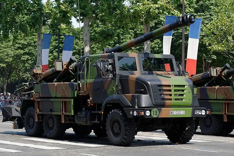 Czesi kupią 52 francuskie haubicoarmaty Caesar. Wartość transakcji to 257 mln euro