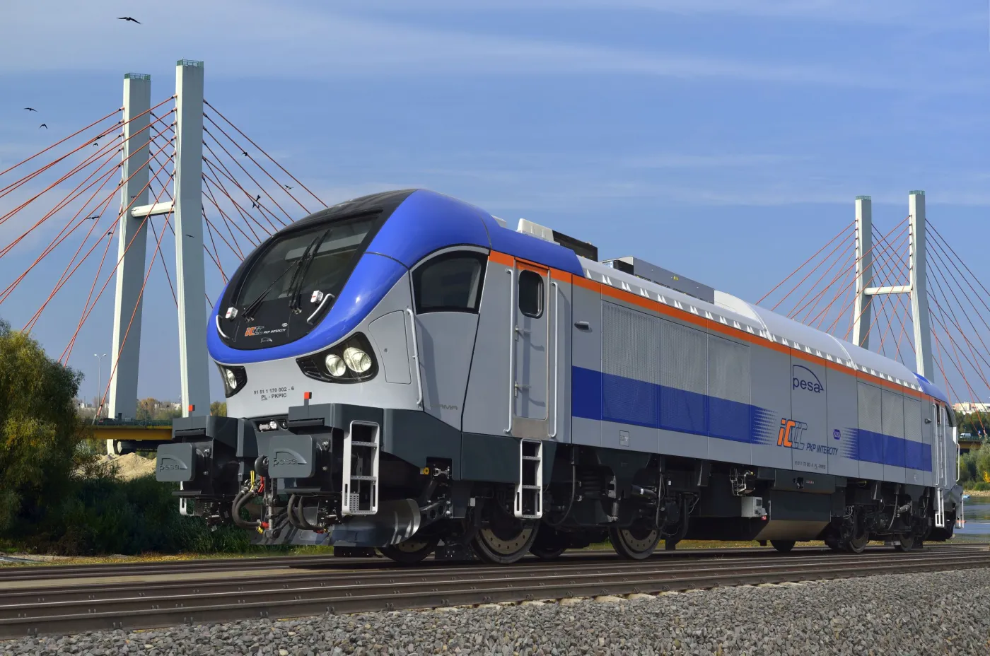 PKP Intercity liczą na rozstrzygnięcie w tym roku przetargu na 12 pociągów
