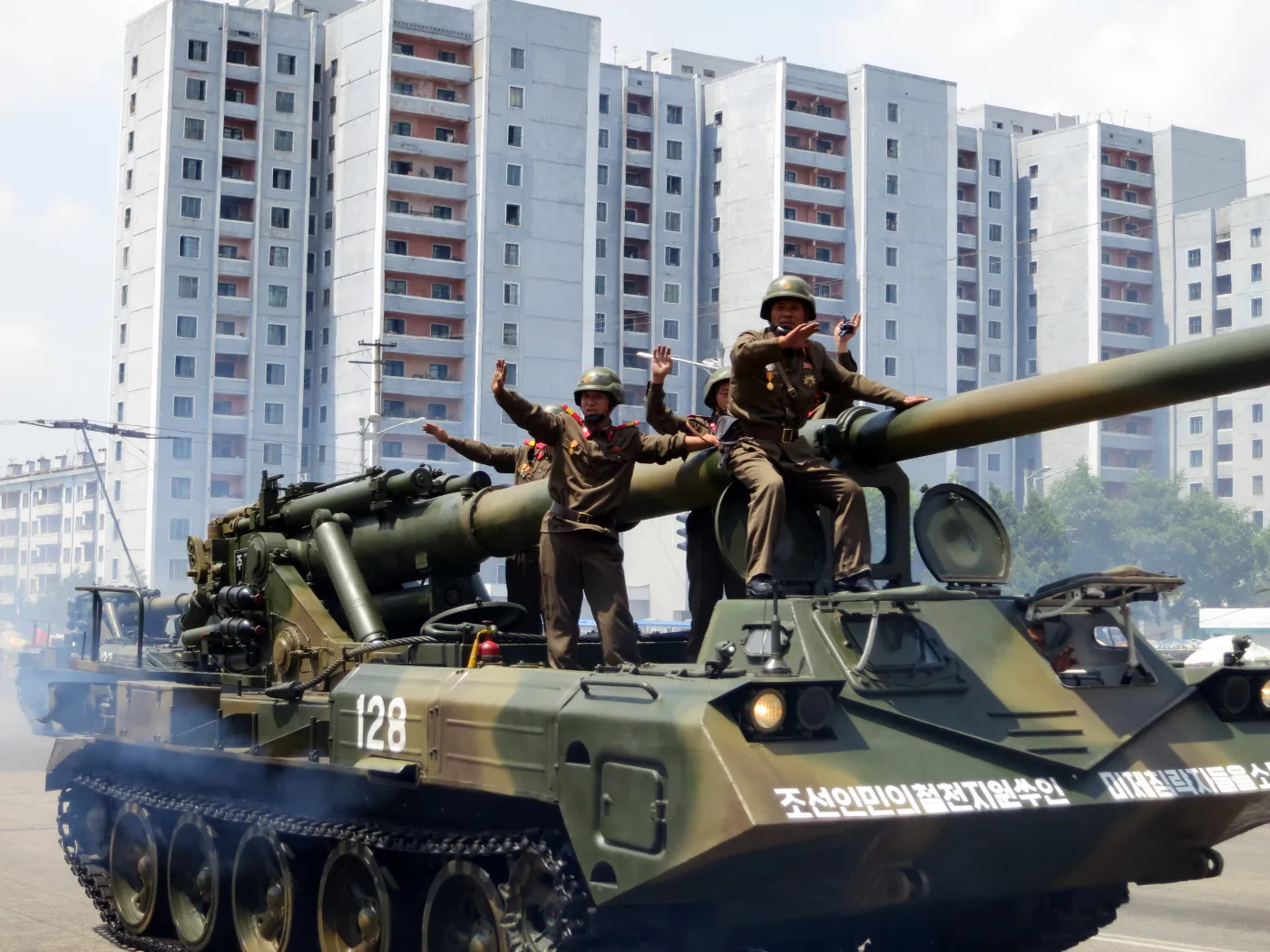 Rosjanie dostali bardzo groźny prezent. Koreańskie smoki już w drodze