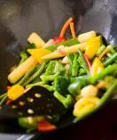 Sieci z jedzeniem na wynos z woka rozwijają się błyskawicznie