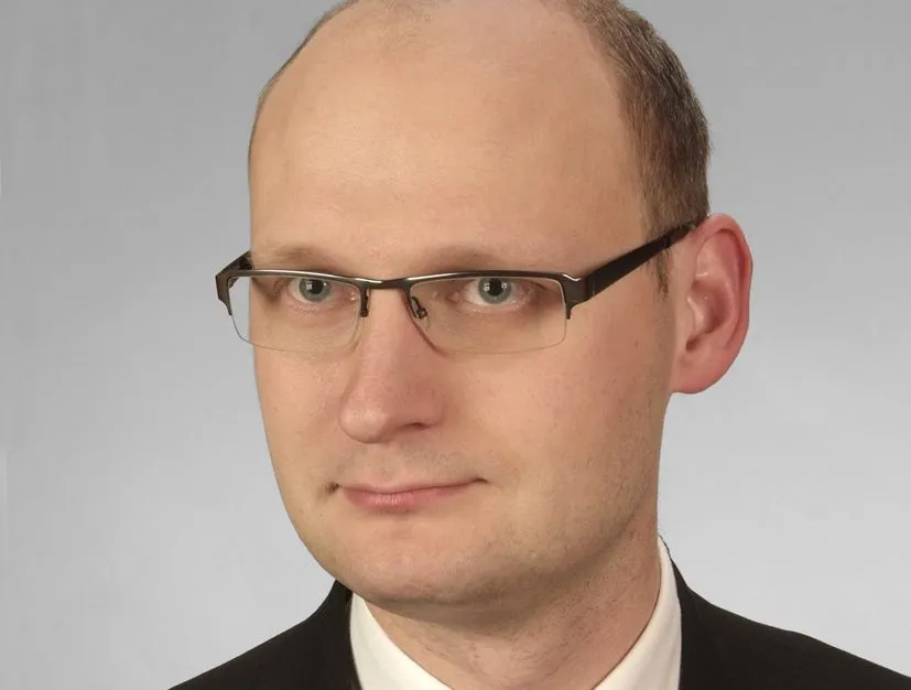 892925-kwiecien-krzysztof-chalas-i-wsp.jpg
