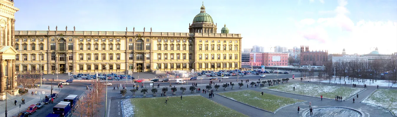 1178208-berliner-schloss-panorama-eldaco.jpg