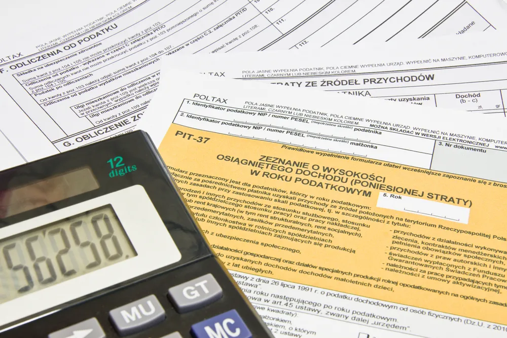 PIT 2012: Podatnicy otrzymujący PIT-40A nie składają zeznania rocznego