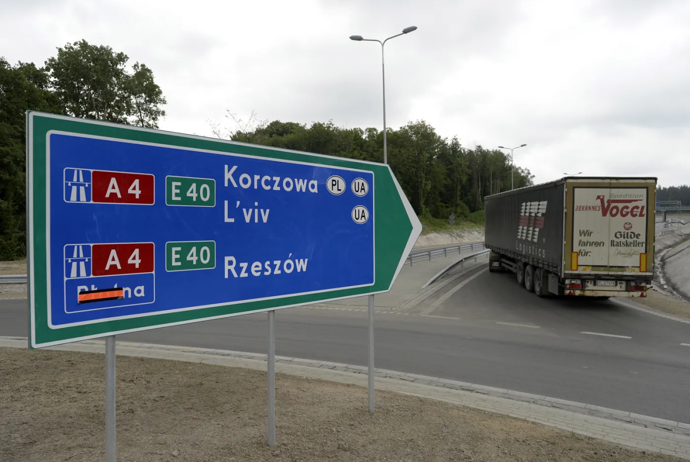 1829224-autostrada-a4-nowy-wezel-korczowa.jpg