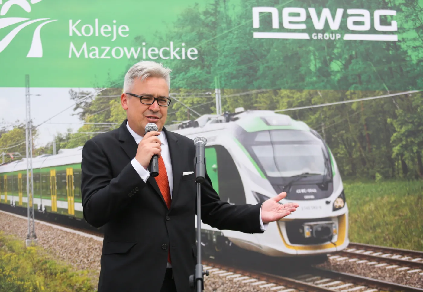 2206219-prezes-kolei-mazowieckich-artur.jpg