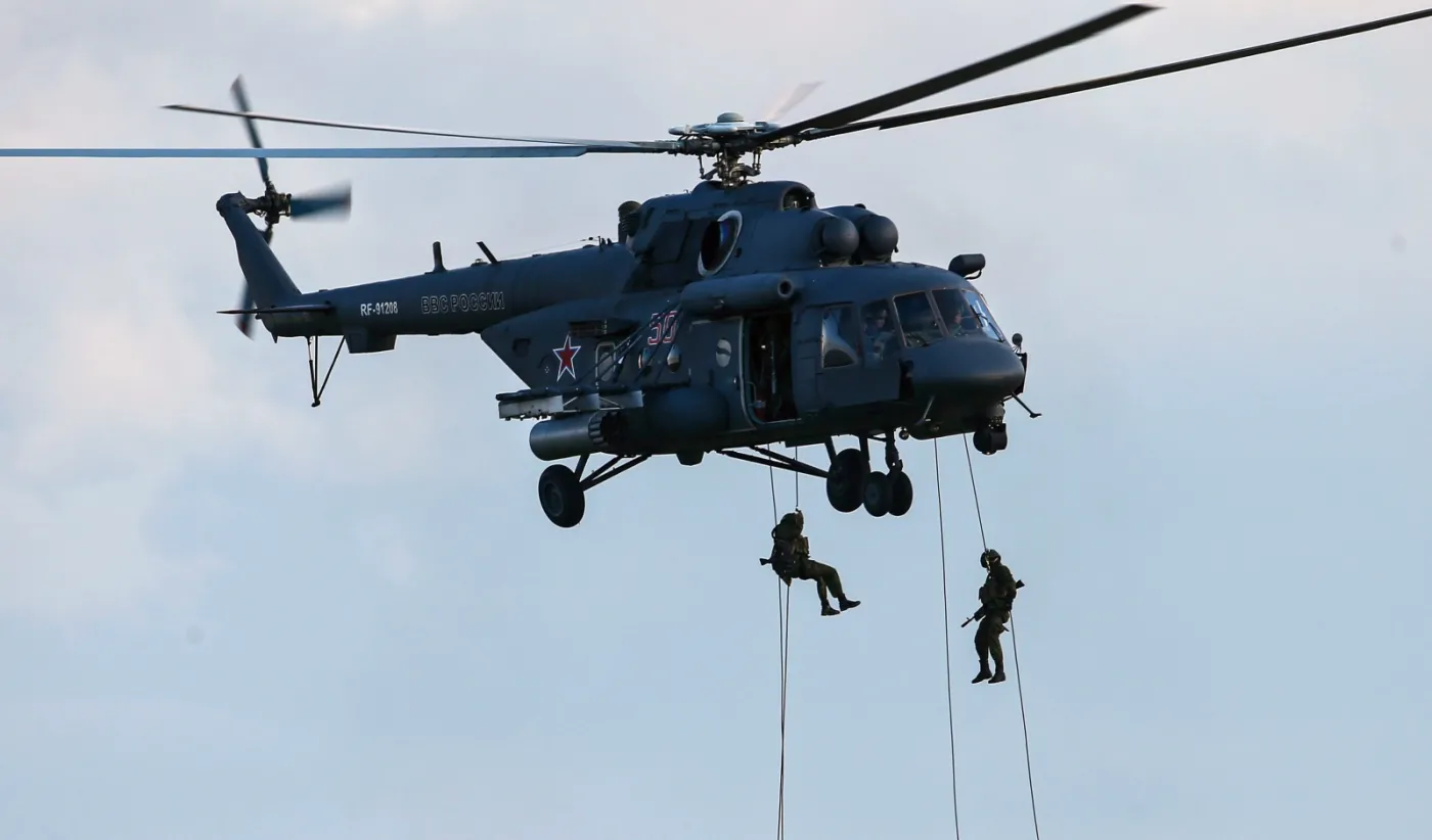 2219313-mi-8amtsh-opancerzony-taktyczny.jpg