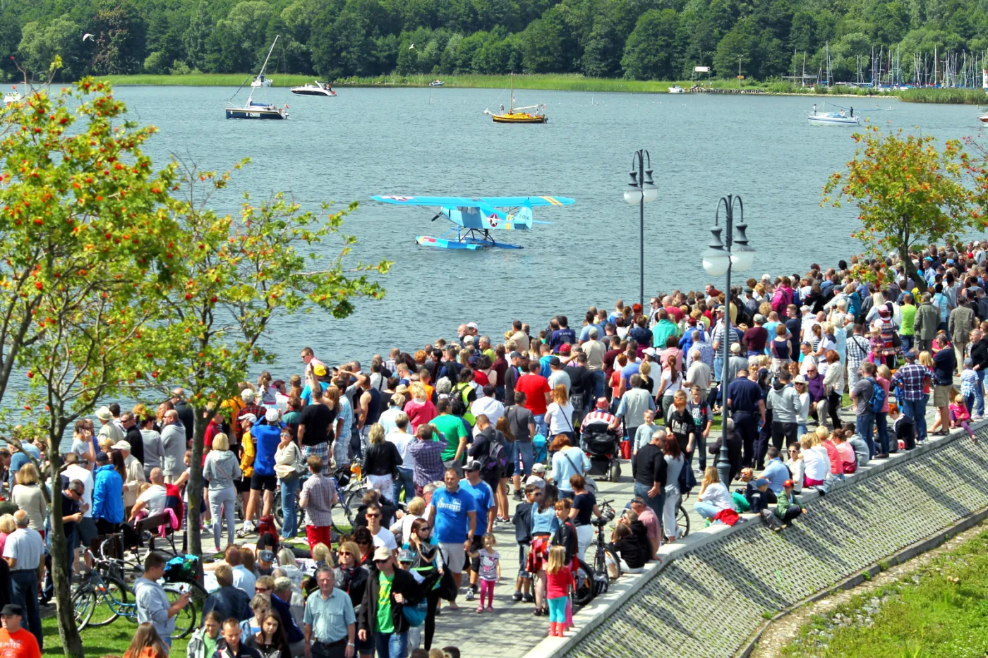 2264383-pokazy-lotnicze-mazury-airshow.jpg