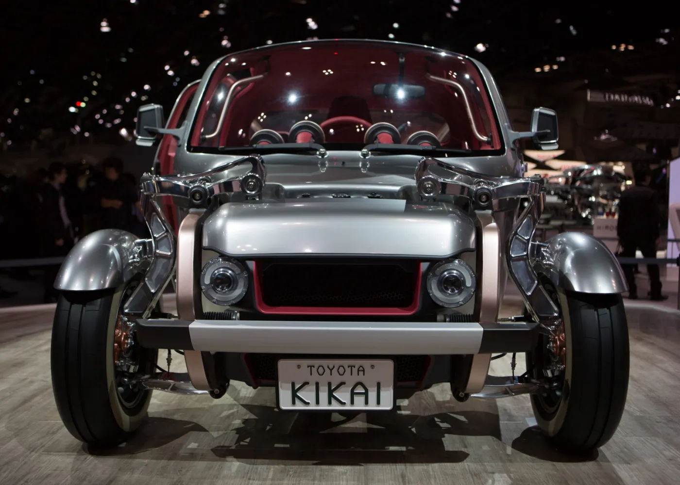 2358512-toyota-kikai-to-debiut-na-tokyo.jpg