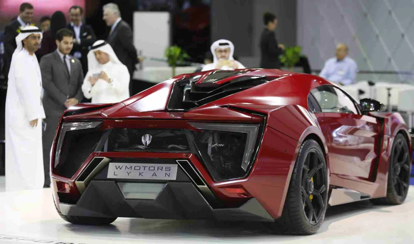 2372876-dubai-international-motor-show.jpg