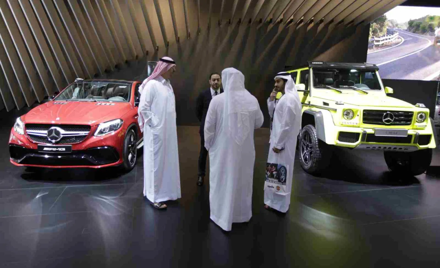 2372812-dubai-international-motor-show.jpg