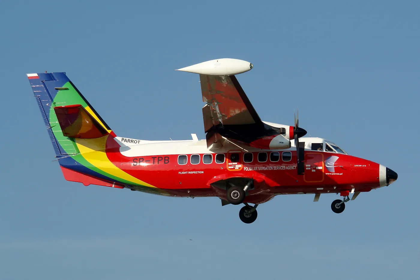 2373285-l-410-turbolet-czyli-stara-papuga.jpg