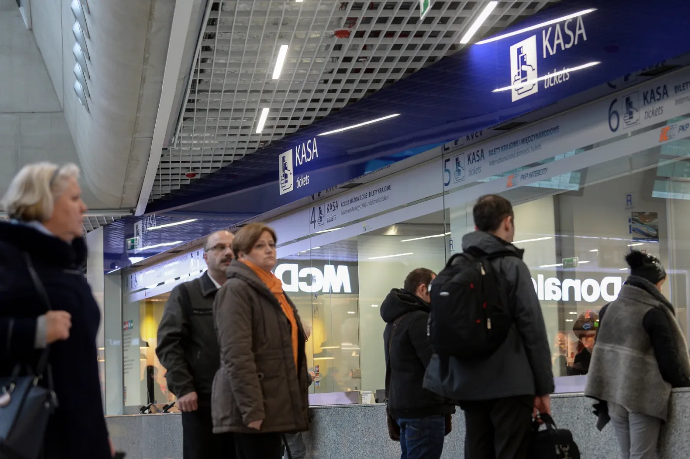 2400307-nowy-budynek-dworca-kolejowego.jpg