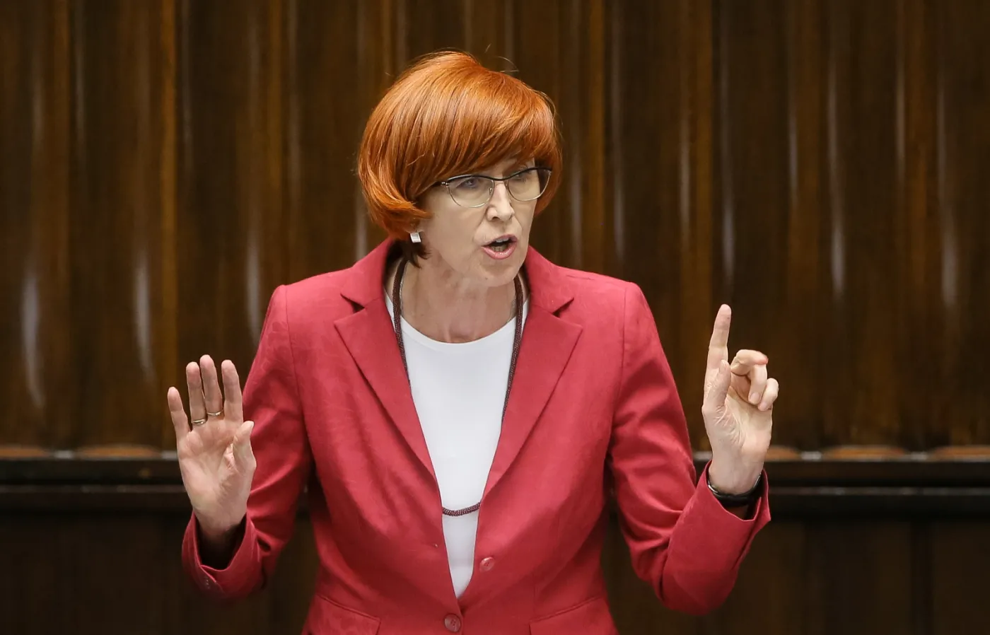 Rafalska: System wsparcia rodzin za rządów PO-PSL nie spełniał podstawowej roli