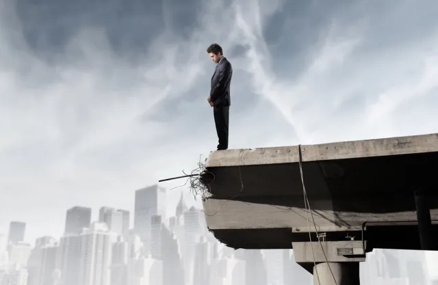 Kryzysowe odchudzanie - firmy będą zwalniać