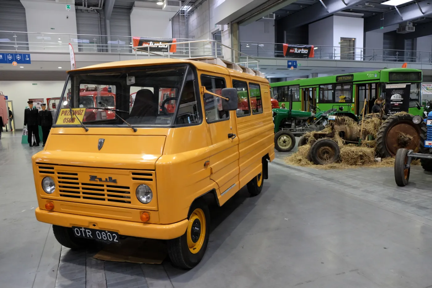 2716171-targi-pojazdow-zabytkowych-retro.jpg