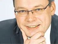 Piasecki: Nie unikniemy black-outu