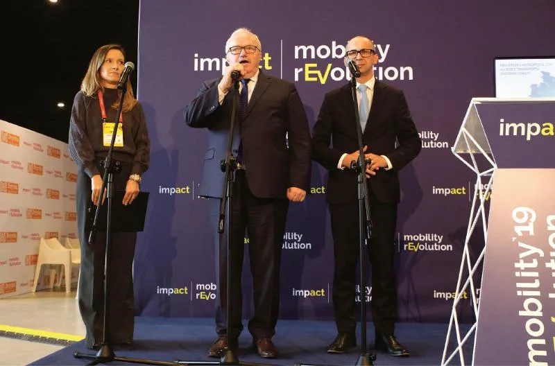 Jak zastąpić węgiel i ropę? PKN Orlen stawia na wodór