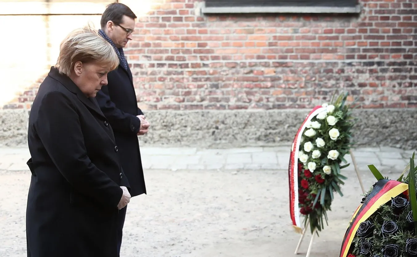 Merkel: Auschwitz to niemiecki obóz śmierci zarządzany przez Niemców. Ważne, aby jasno wskazać sprawców
