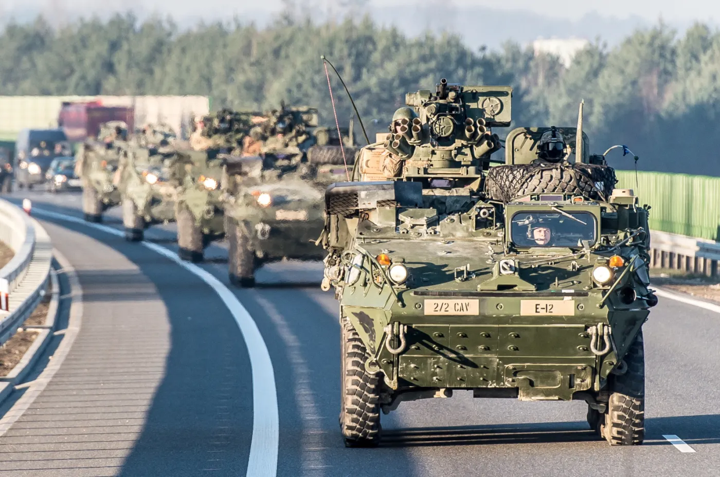 W drodze z Bawarii do Orzysza. Wojska NATO przemierzają Polskę [ZDJĘCIA]