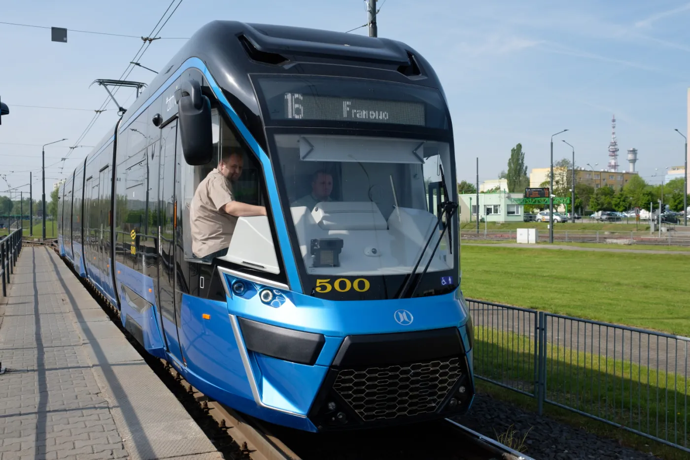 2943871-prototypowy-tramwaj-moderus-gamma.jpg