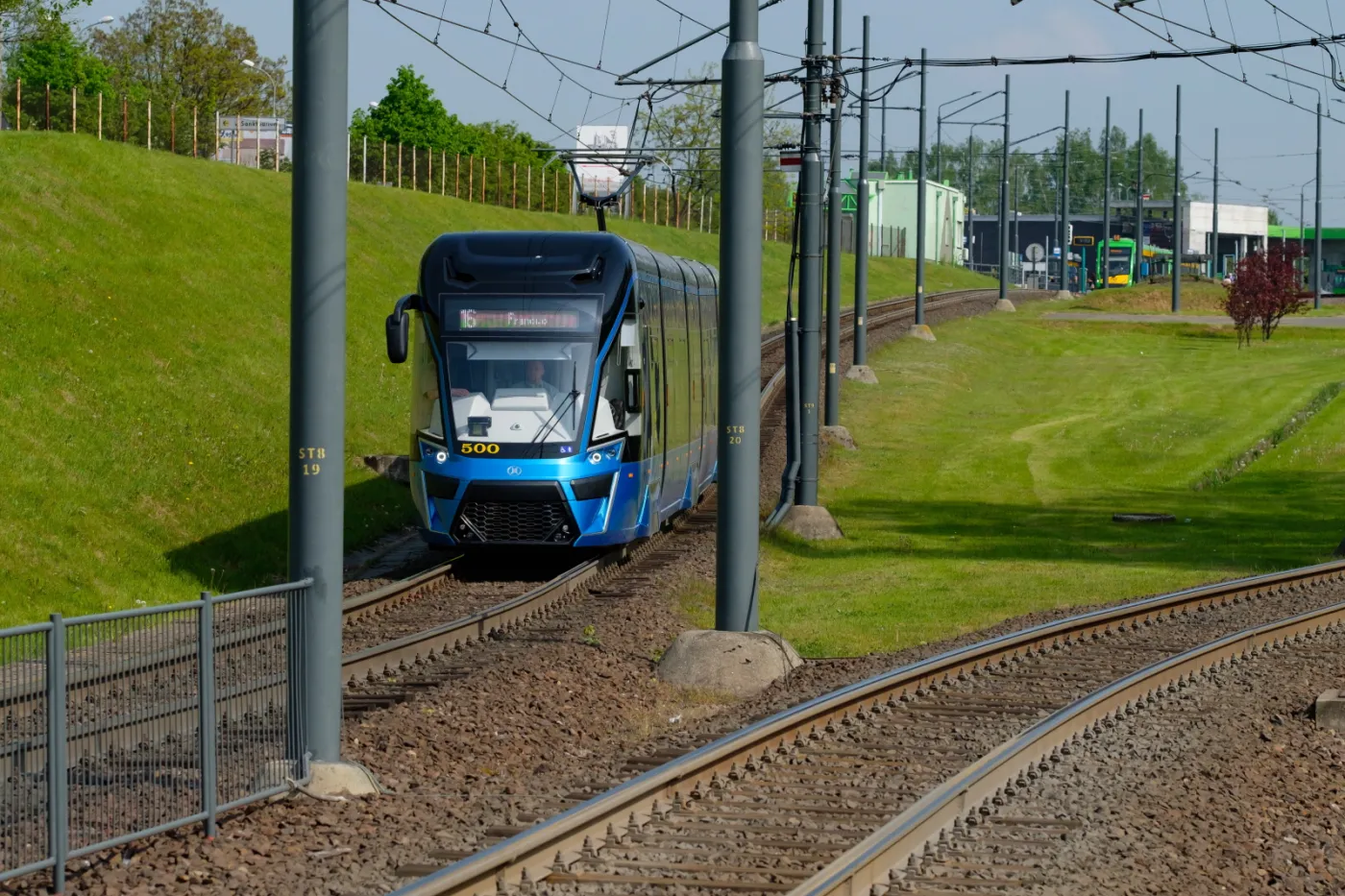 2943903-prototypowy-tramwaj-moderus-gamma.jpg