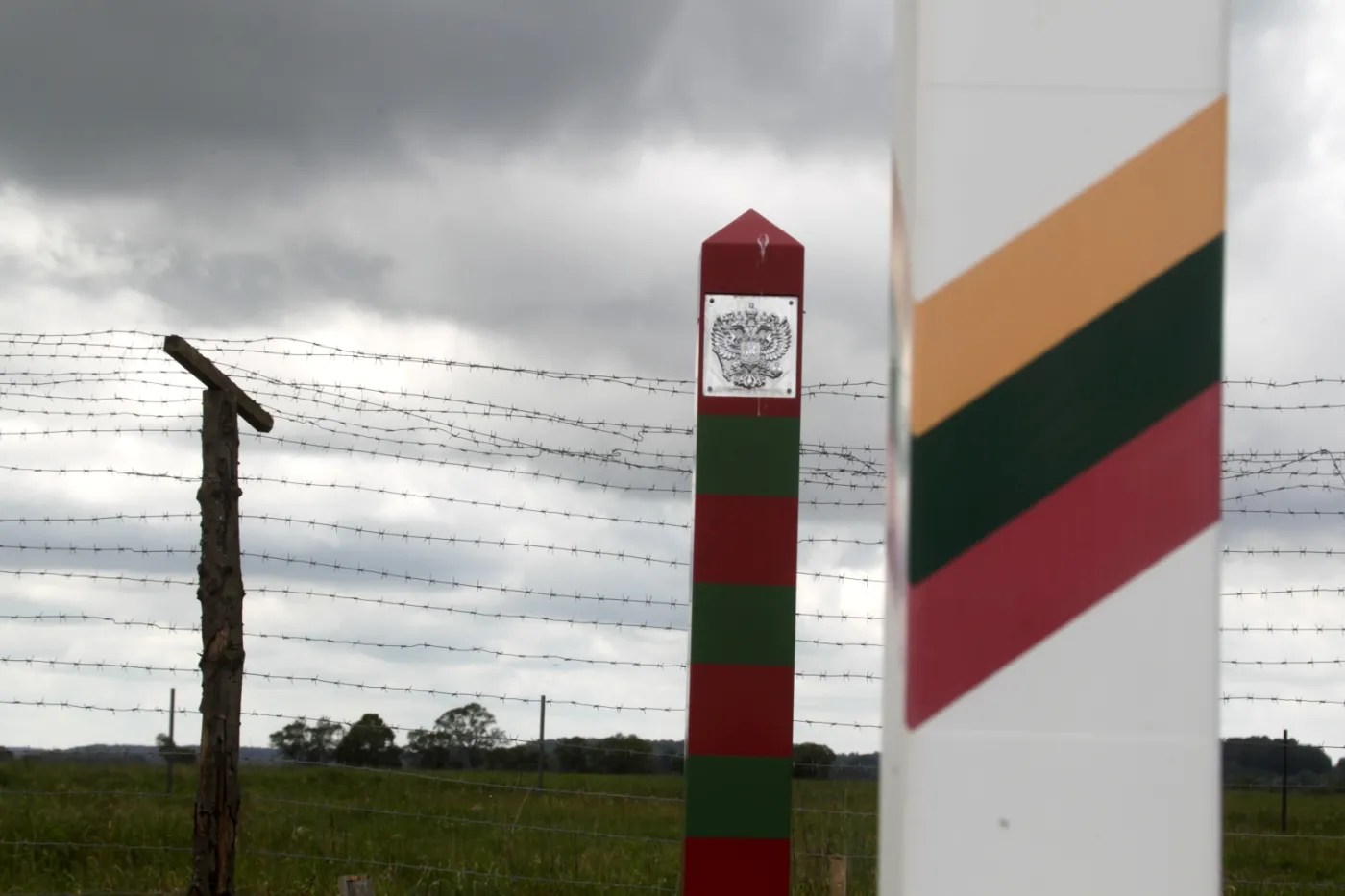 Kraje bałtyckie odgradzają się od Rosji. Rusza budowa muru [ZDJĘCIA]