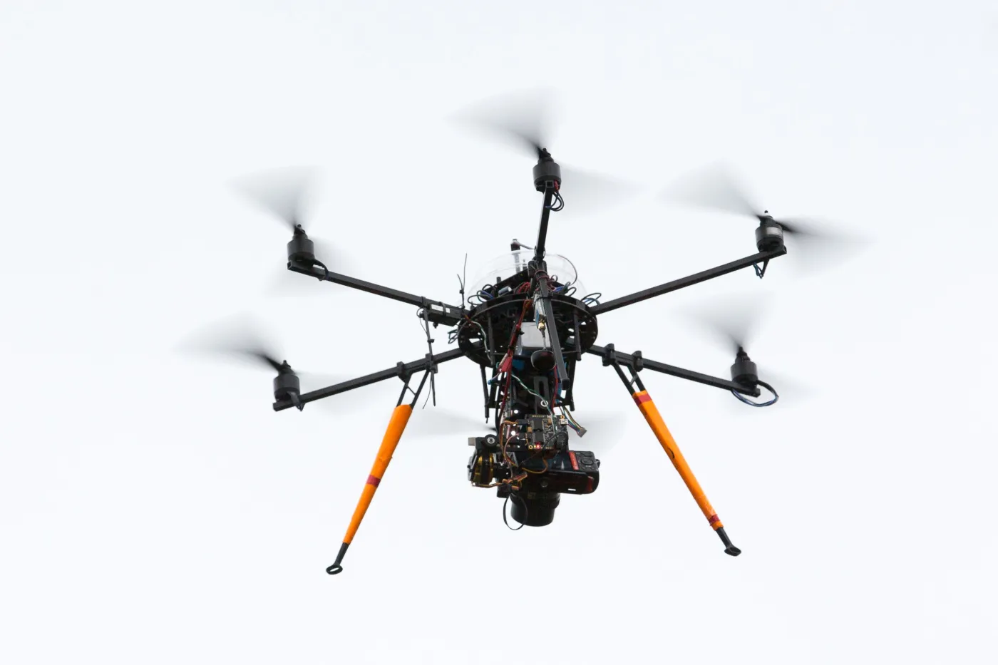 Boom na drony w Polsce. Już 6,5 tys. osób ma prawo jazdy na bezzałogowce