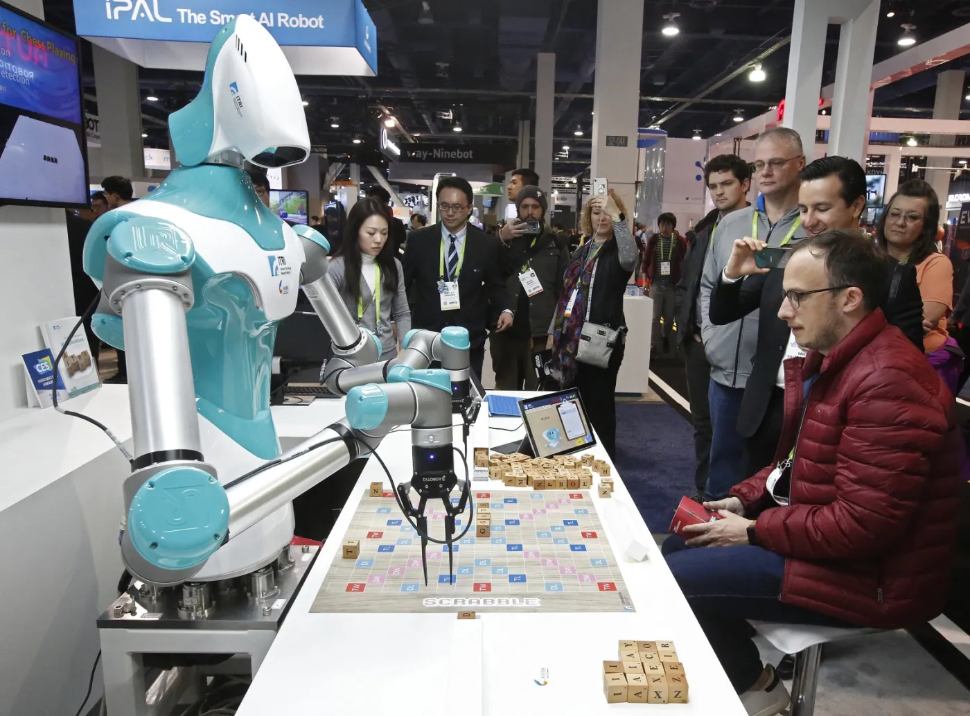 3218946-robot-itri-industrial-technology.jpg