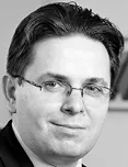 3289418-dr-marcin-wojewodka-radca-prawny.jpg