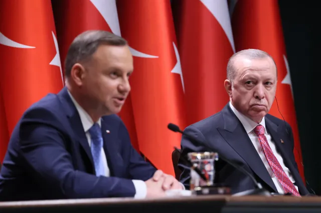 Z Erdoğanem o południowej flance NATO