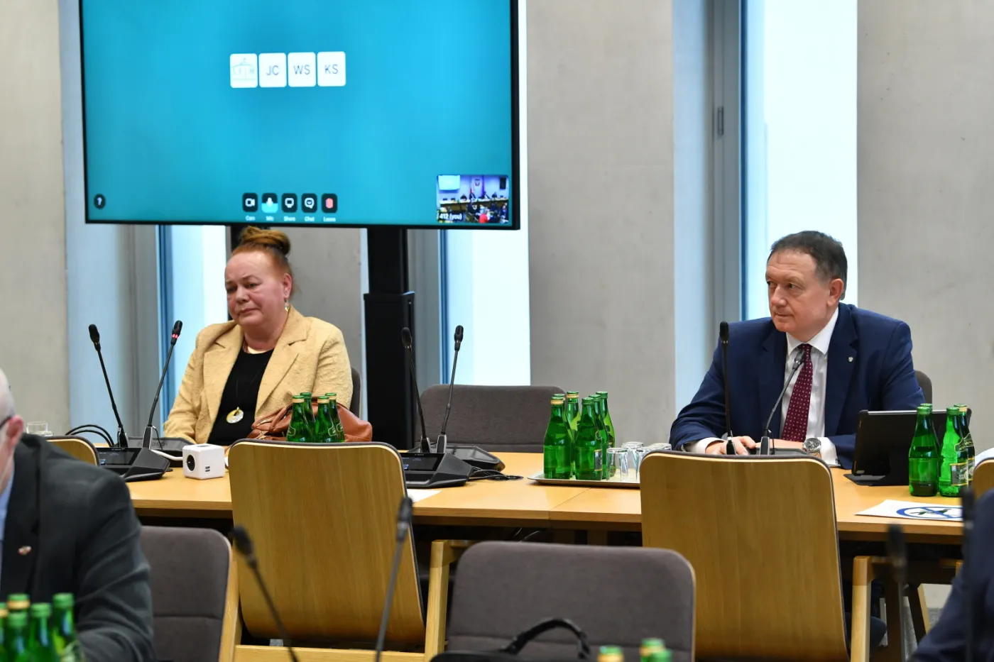 Sejmowa komisja zarekomendowała Elżbietę Ostrowską i Wiesława Janczyka jako kandydatów na członków RPP