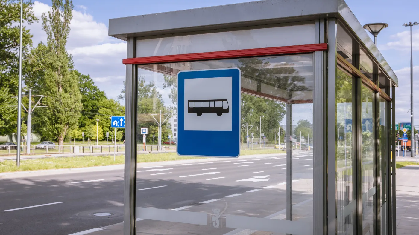 Dziewczynki zaczęły jeździć na gapę. I nie płacą mandatów