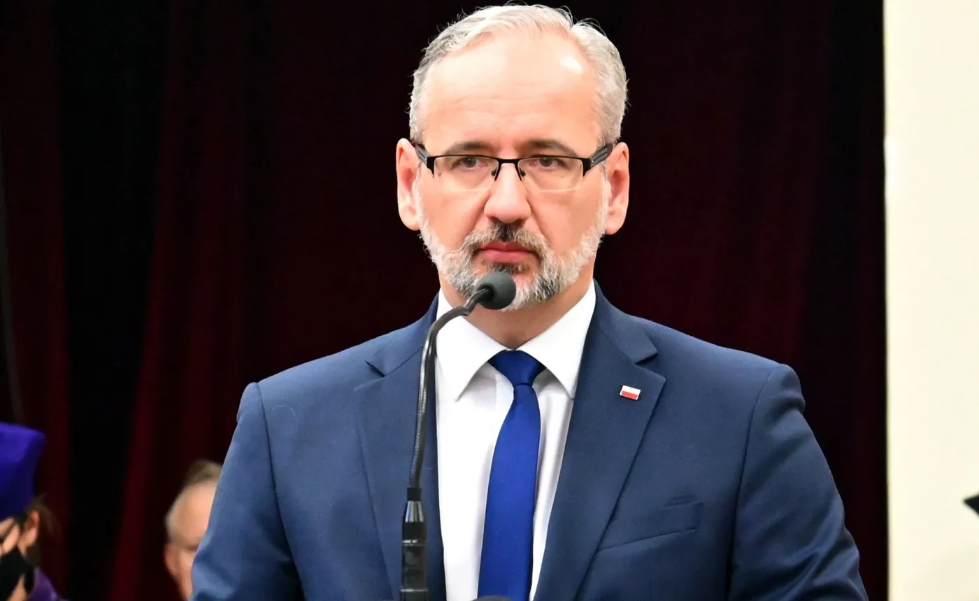 Niedzielski: Szkół nie zamykamy, zamiast obostrzeń – dyscyplina [WYWIAD]