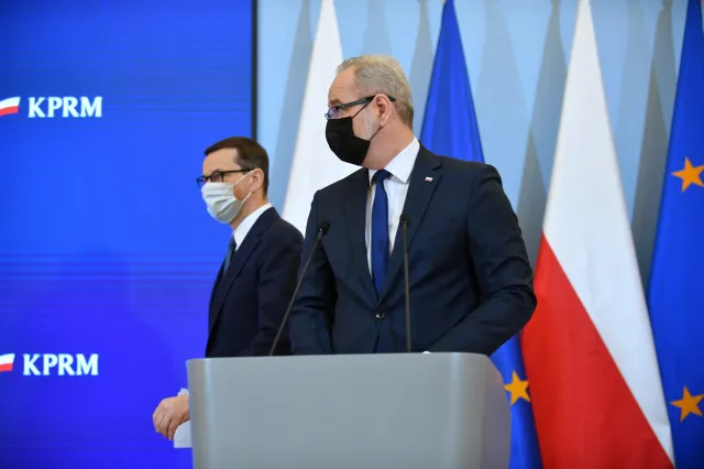 Rząd znosi restrykcje covidowe. Zmiany już od 1 marca!