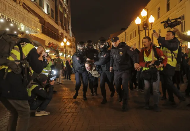 Nerwowe ruchy Kremla. Czy Rosja może jeszcze coś osiągnąć w wojnie z Ukrainą?