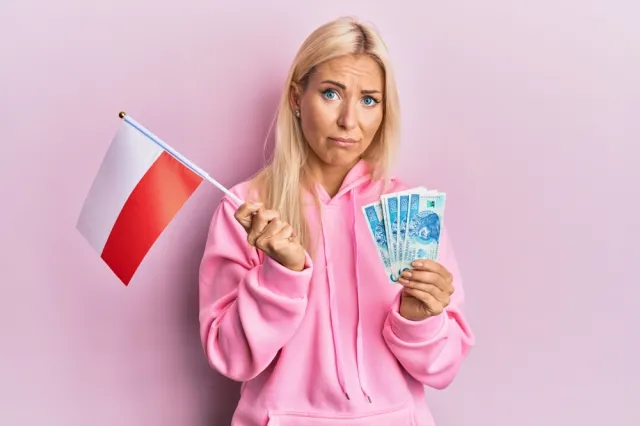 Tylko 23 proc. Polaków zadowolonych z sytuacji w kraju [BADANIE CBOS]