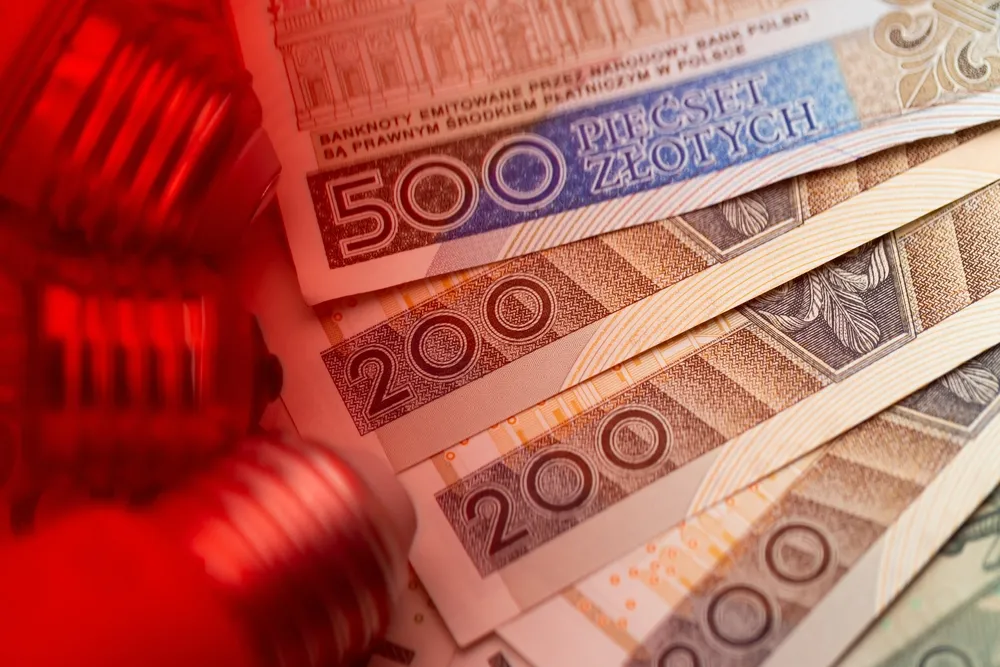 Ceny prądu 2023. Duże zmiany na giełdzie i w rachunkach gospodarstw domowych
