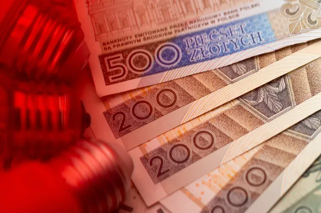 Ceny prądu 2023. Duże zmiany na giełdzie i w rachunkach gospodarstw domowych
