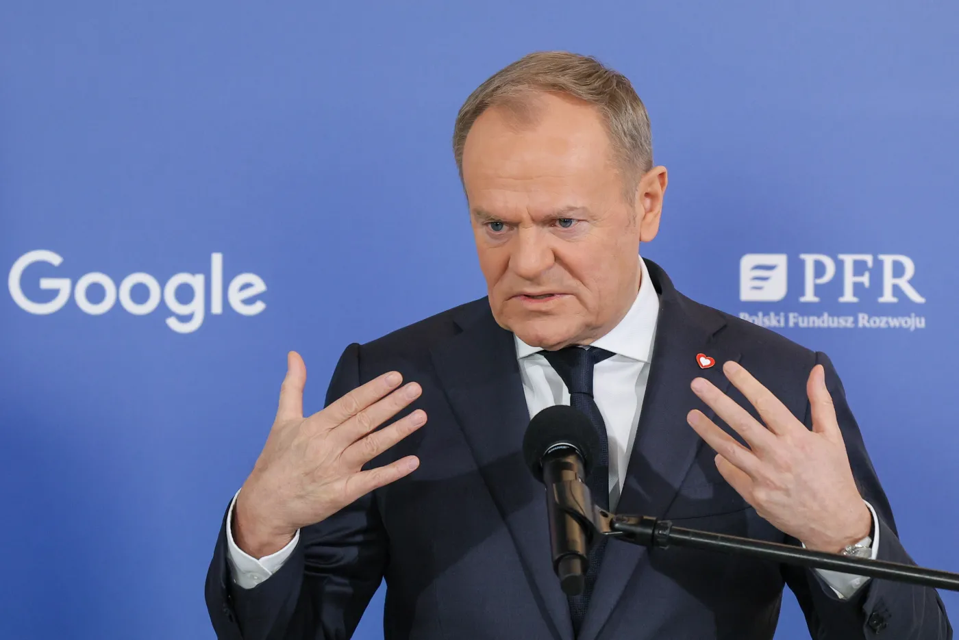Microsoft potwierdził inwestycje w Polsce. Tusk mówi o miliardach złotych