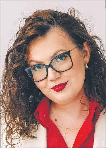 Martyna  Popiołek-Dębska, radca prawny