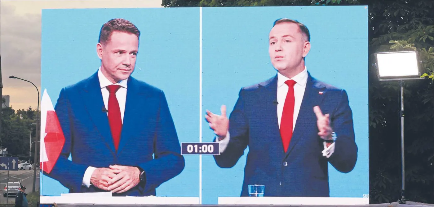 Sondażowy remis na ostatniej prostej
