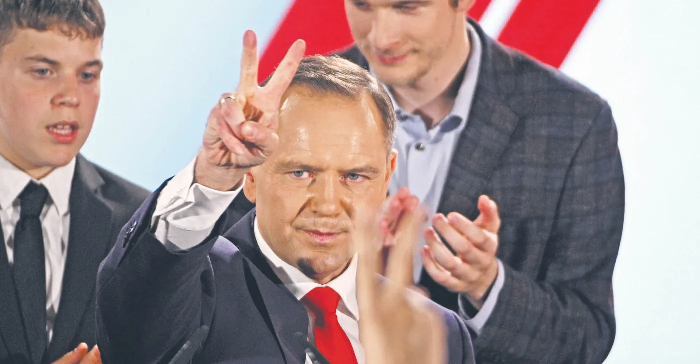 Triumf prawicy, w rządzie zadrżało