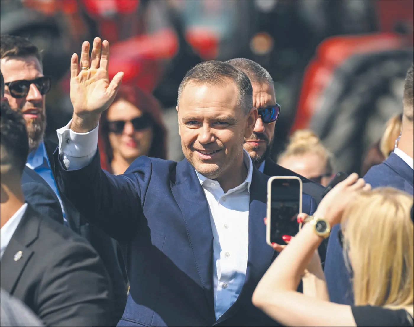 Pierwsze dni nowego prezydenta. Nawrocki ruszył z ofensywą