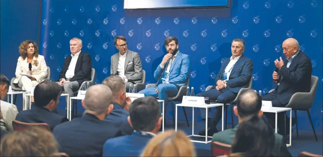 Liderzy wskazali, co się przyczynia do sukcesu firm